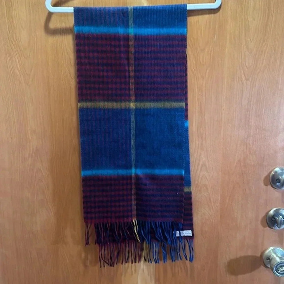 Cashmere scarf - Picture 3 of 5